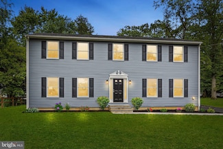 1706 Makefield Rd, Morrisville, PA 19067