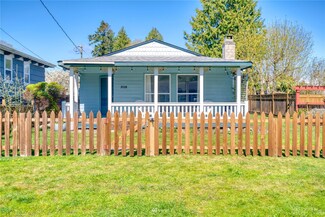 2108 Alder St, Point Roberts, WA 98281