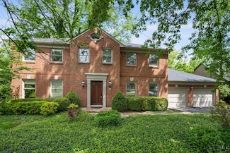 16 Carpenters Run, Blue Ash, OH 45241