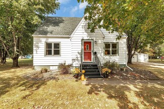 1021 1st St S, Cold Spring, MN 56320
