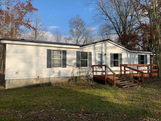 5591 S Jeffs Rd, Falmouth, MI 49632