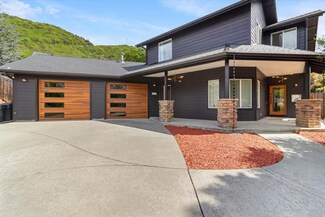 1507 NE Rj Dr, Grants Pass, OR 97526