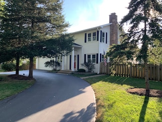 3217 Hyacinth Terrace, Island Lake, IL 60042