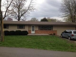207 N Water St, Brownstown, IN 47220
