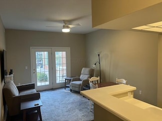 5935 N High St Unit 108, Worthington, OH 43085