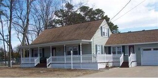 52 Casey Dr, Chicopee, MA 01020