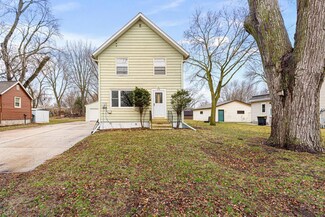 616 E 12th St, Blue Earth, MN 56013
