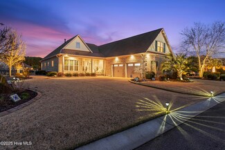 1013 Daybreak Ct, Leland, NC 28451
