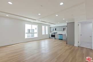 2057 S Garth Ave Unit C, Los Angeles, CA 90034