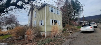 302 North St, Williamstown, PA 17098
