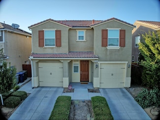 3869 Griffith Ave, Clovis, CA 93619