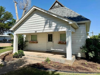 326 N Boeke St, Sharon Springs, KS 67758