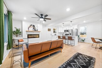 313 Peggy Dr, Cedar Hill, TN 37032