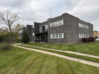 18330 Cherry Creek Dr Unit 5, Homewood, IL 60430