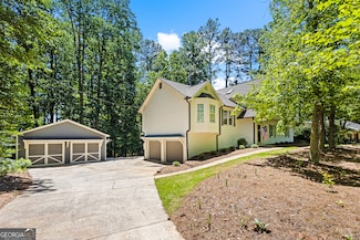 760 Swan Ln, Canton, GA 30115