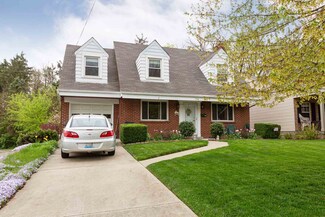 714 Saint Joseph Ln, Park Hills, KY 41011