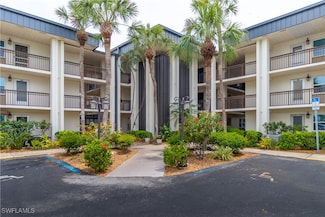 1740 Pine Valley Dr Unit 211, Fort Myers, FL 33907