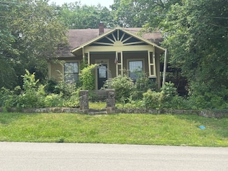 306 2nd St, Calico Rock, AR 72519