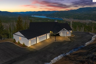 52 Hoof Run, Cocolalla, ID 83813
