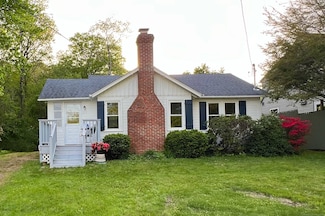 317 Lake Shore Dr, East Haddam, CT 06423