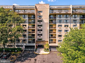 700 Avondale Rd Unit PH8, Wallingford, PA 19086