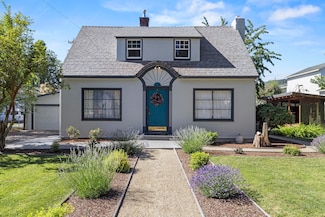 636 Front St, Klamath Falls, OR 97601