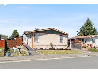 857 Hoffman Rd NE, Salem, OR 97301