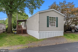 1302 Gibson Rd Unit 35, Bensalem, PA 19020
