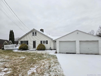 713 Bucks Hill Rd, Waterbury, CT 06704