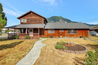 930 Commercial Ave, Darrington, WA 98241