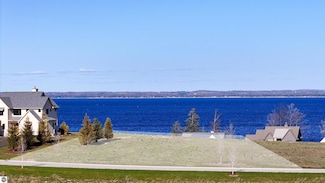 15664 Waters Edge Dr, Traverse City, MI 49686