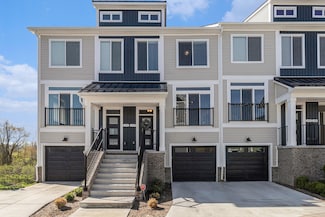 2759 Bristol Ridge Dr, Ann Arbor, MI 48105