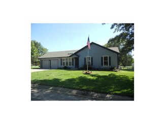 828 West St, Lawson, MO 64062