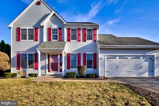 205 Bayberry Dr, Royersford, PA 19468