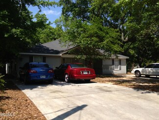 3708 18th St, Gulfport, MS 39501