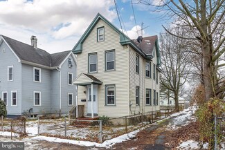 1514 Pine St, Paulsboro, NJ 08066