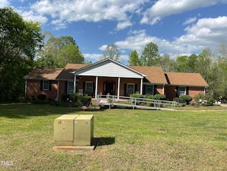 109 Macon Cir, Norlina, NC 27563