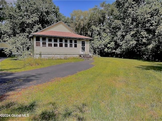 313 Church Rd, Albany, NY 12203