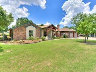 1616 E Cottonwood Rd, Washington, OK 73093