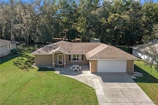 9018 N Alpinia Dr, Citrus Springs, FL 34434