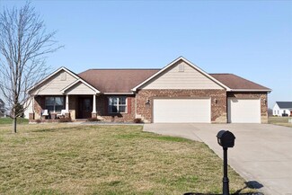 5197 White Oak Dr, Smithton, IL 62285