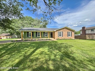 4813 Fox Chase Dr, Shepherdsville, KY 40165