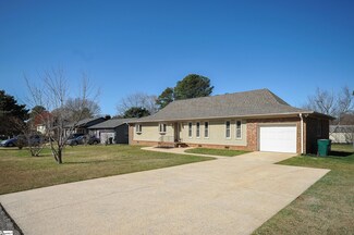 206 Leake St, Mauldin, SC 29662