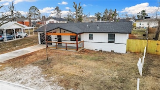 506 S 12th St, Rogers, AR 72756