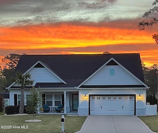 1791 Waterwing Dr SW, Ocean Isle Beach, NC 28469
