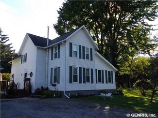 37 Ladue Ave, Clifton Springs, NY 14432