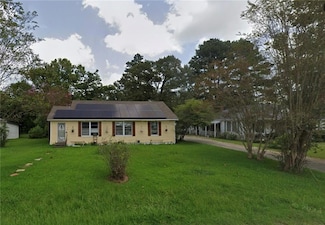 212 1st Street Pinehill, Springhill, LA 71075