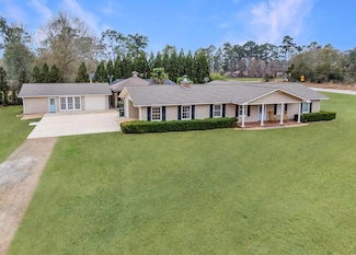 104 Brock St, Bainbridge, GA 39817