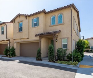 256 W Ridgewood, Long Beach, CA 90805