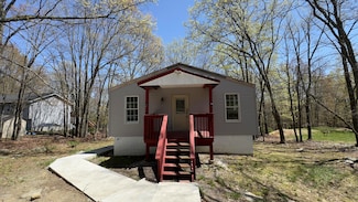 194 Murphy Cir, Bushkill, PA 18324